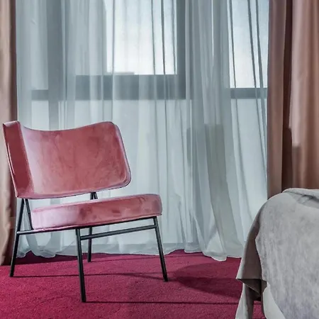 Priska Med Luxury Πανσιόν
